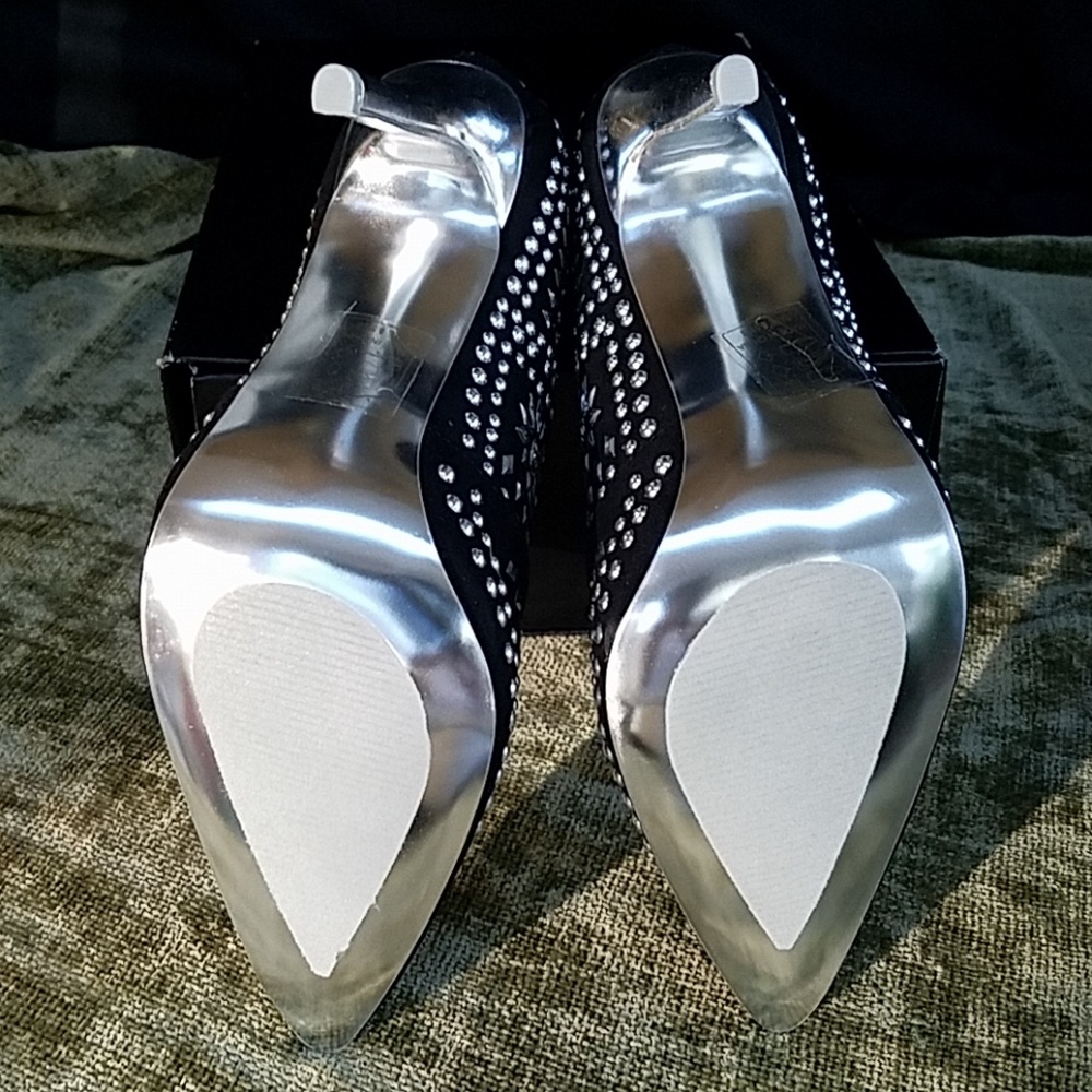 Booties - Picture 7 of 7